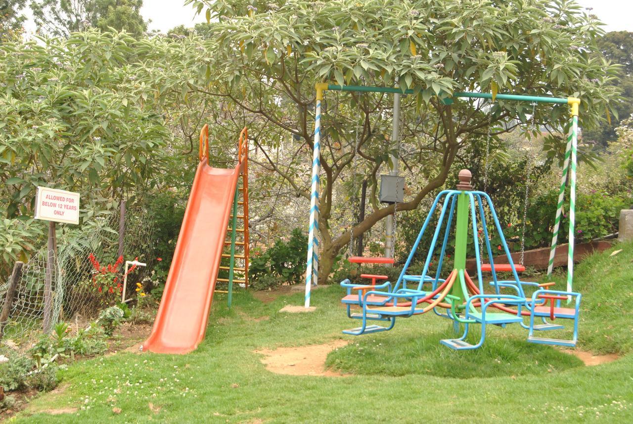 Ezhil Residency Hotel Kodaikanal Exterior foto