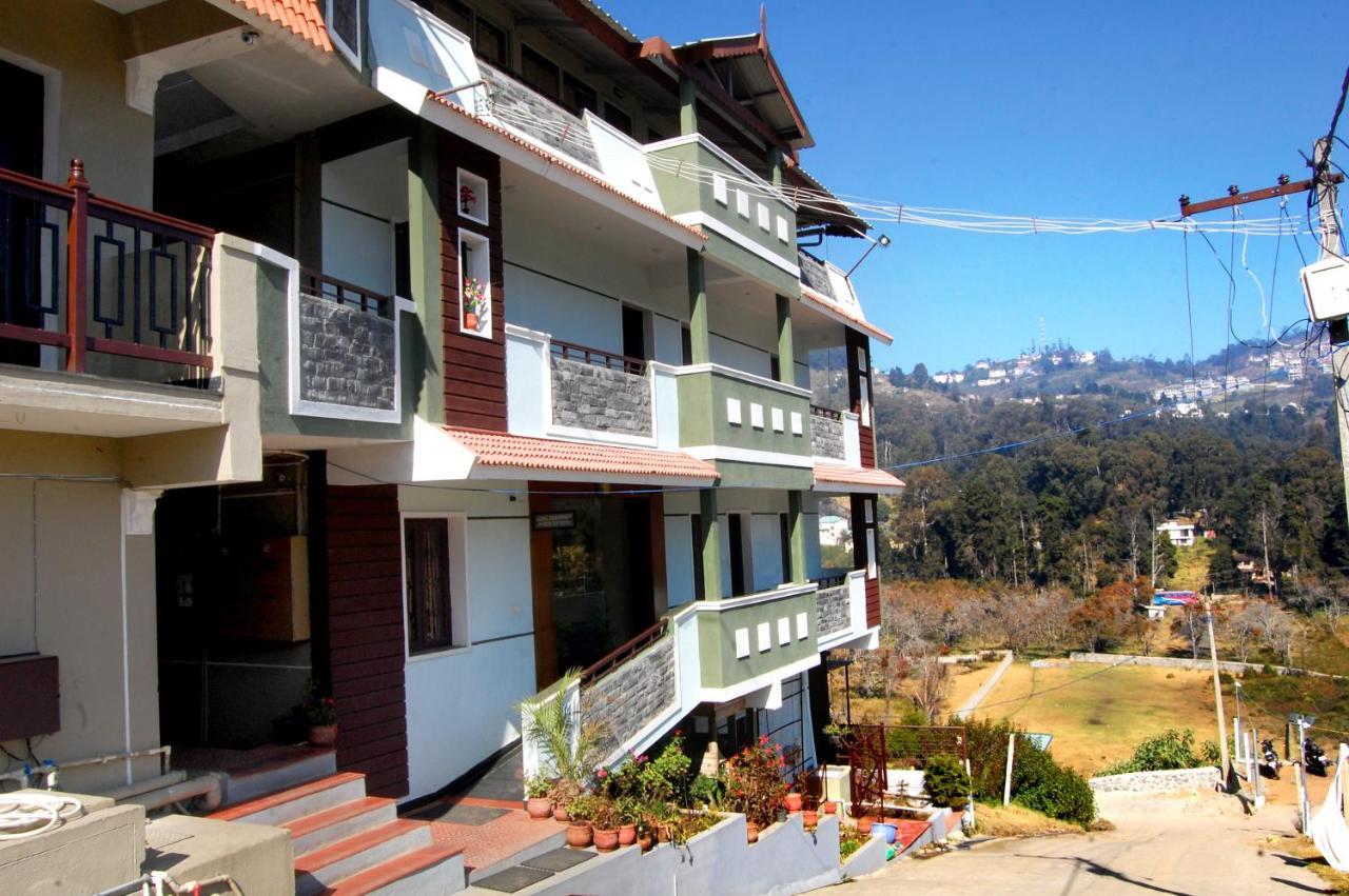 Ezhil Residency Hotel Kodaikanal Exterior foto