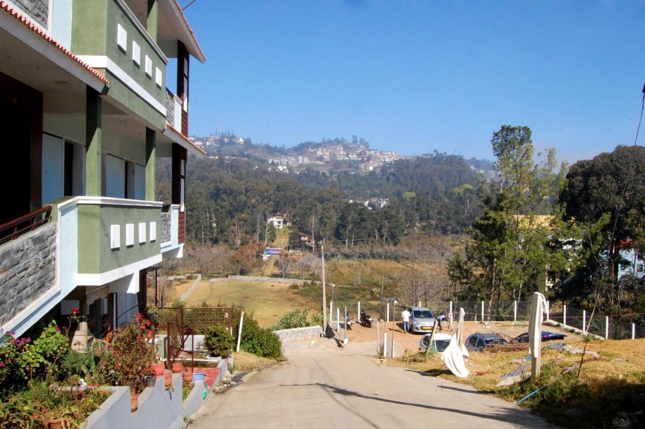 Ezhil Residency Hotel Kodaikanal Exterior foto