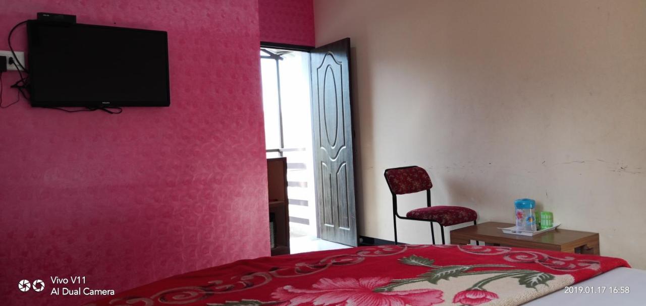 Ezhil Residency Hotel Kodaikanal Exterior foto