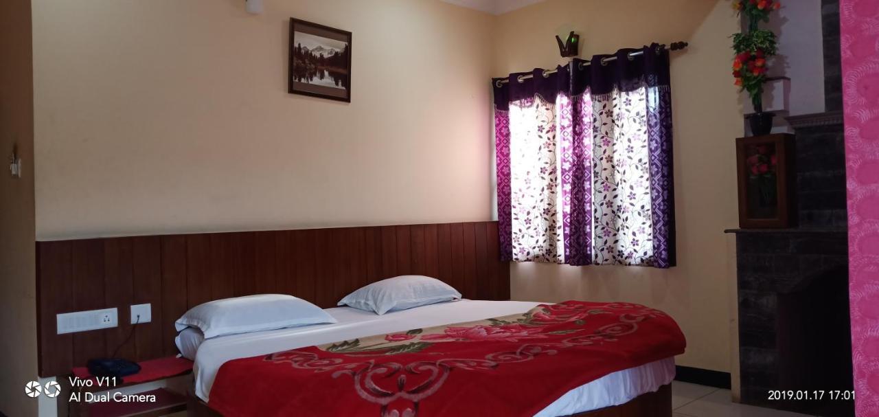 Ezhil Residency Hotel Kodaikanal Exterior foto