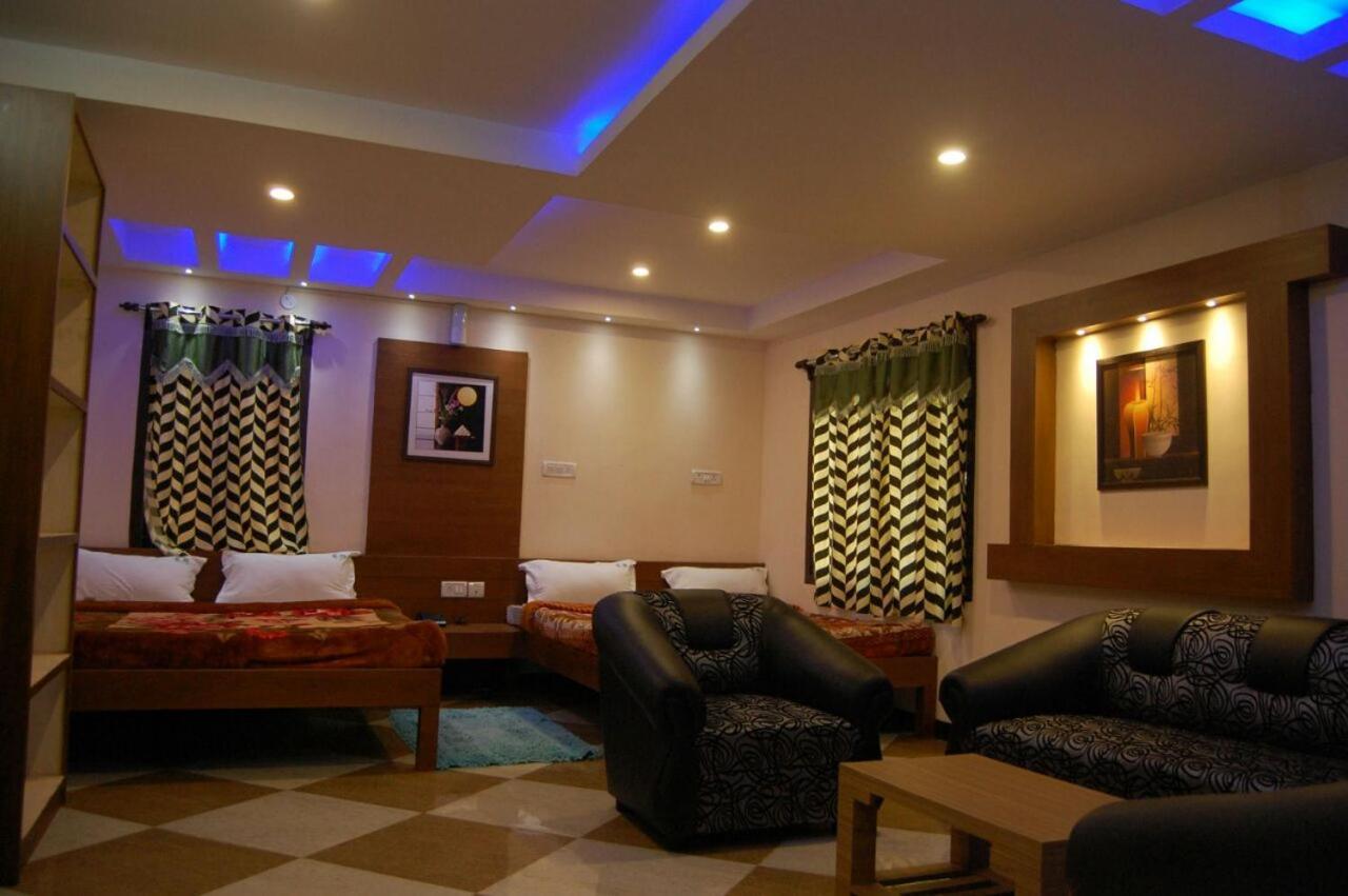 Ezhil Residency Hotel Kodaikanal Exterior foto